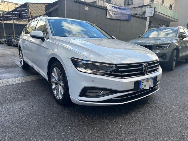 VOLKSWAGEN Passat Variant 2.0 TDI SCR EVO DSG