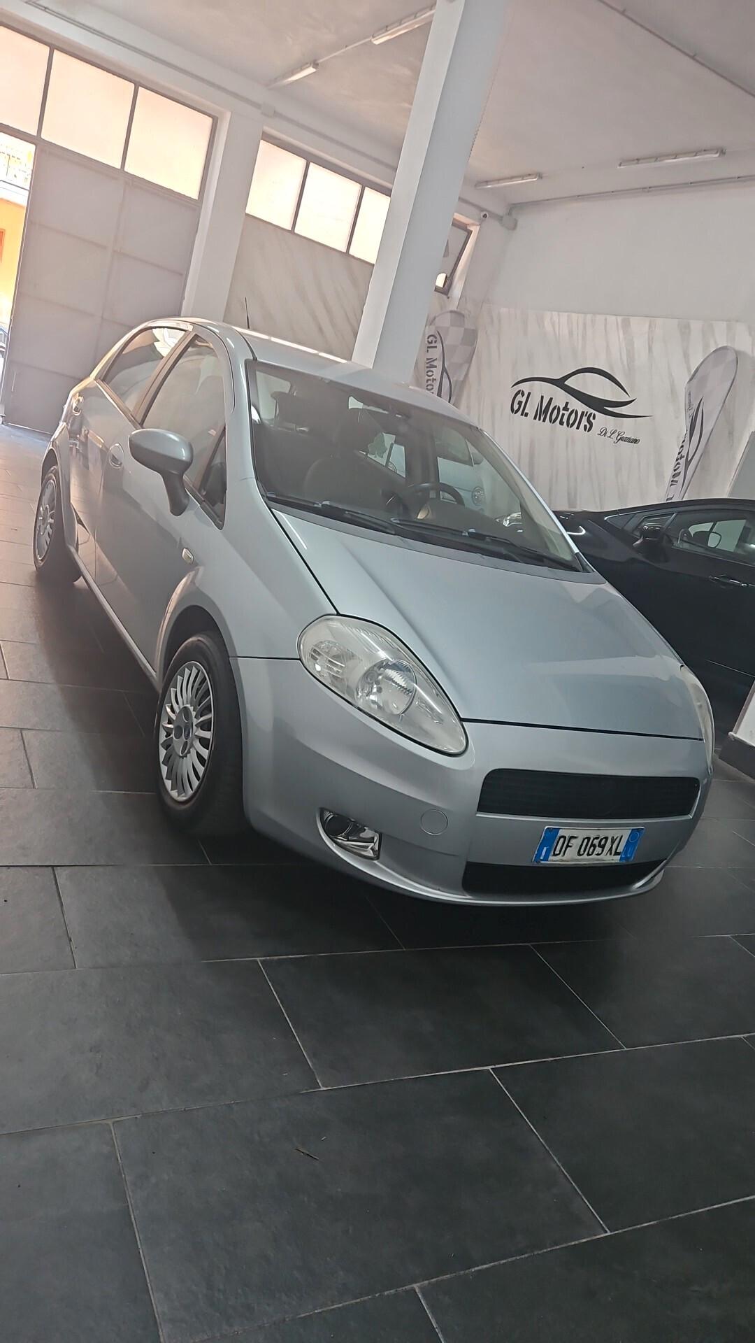Fiat Grande Punto 1.3 MJT 75 CV 5 porte Dynamic