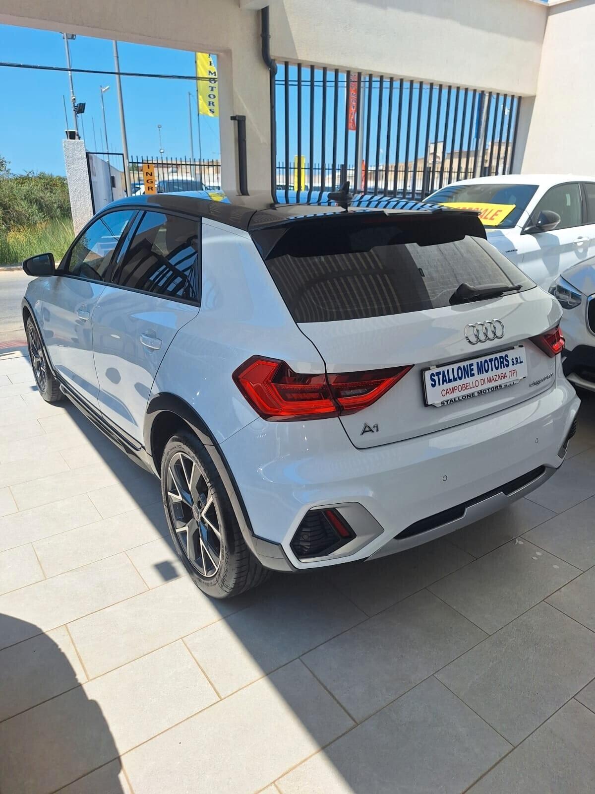 Audi A1 citycarver 30 TFSI Admired 2021
