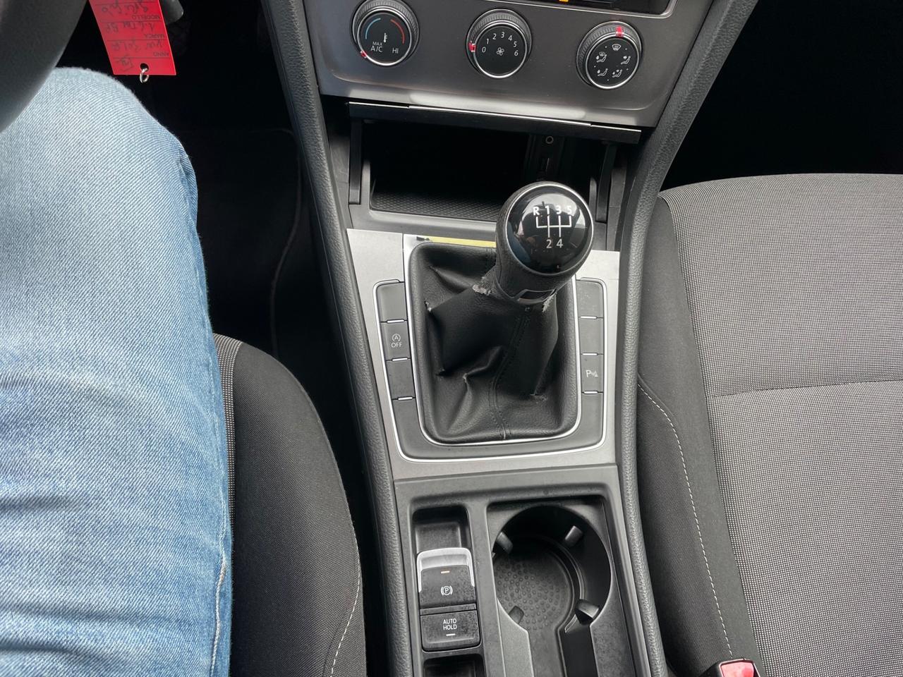 Volkswagen Golf 1.6 TDI 90 CV 5p. Trendline Neopatentati