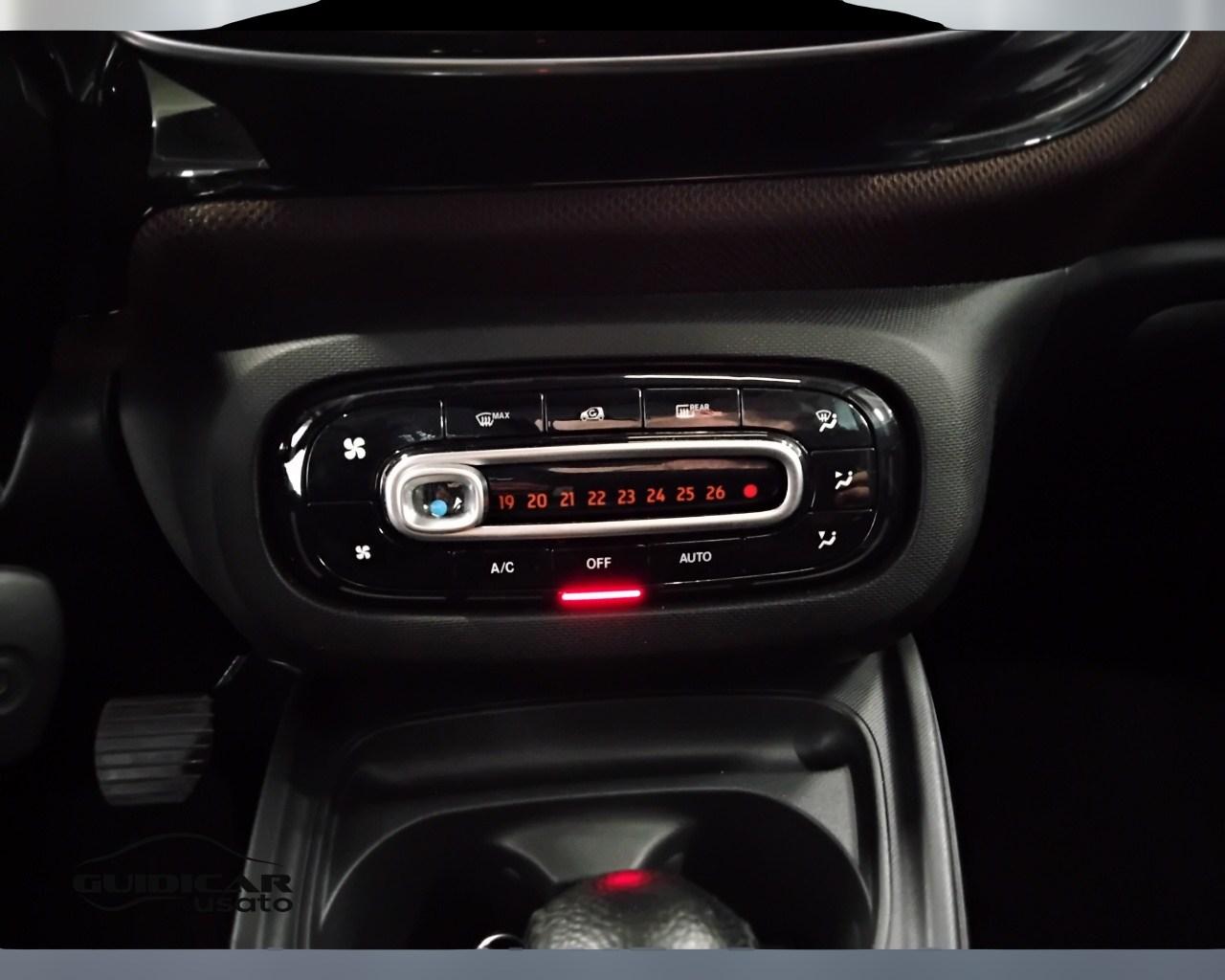 SMART Fortwo III 2015 - Fortwo 1.0 Perfect 71cv twinamic