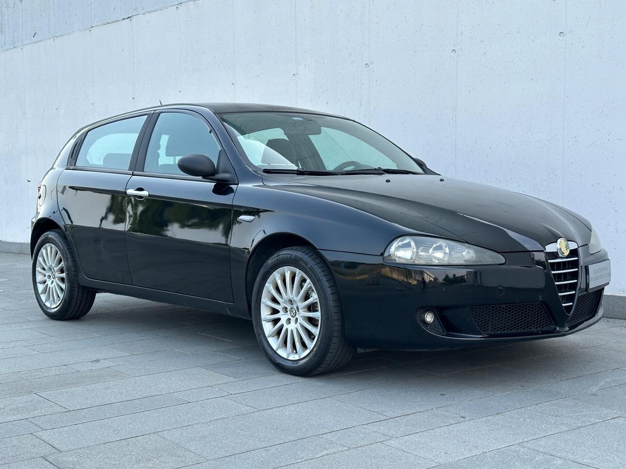 Alfa Romeo 147 1.6 16V Adatta Per Neopatentati