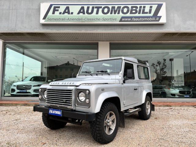 LAND ROVER Defender 90 2.4 TD4 Station Wagon SE N1 Autocarro