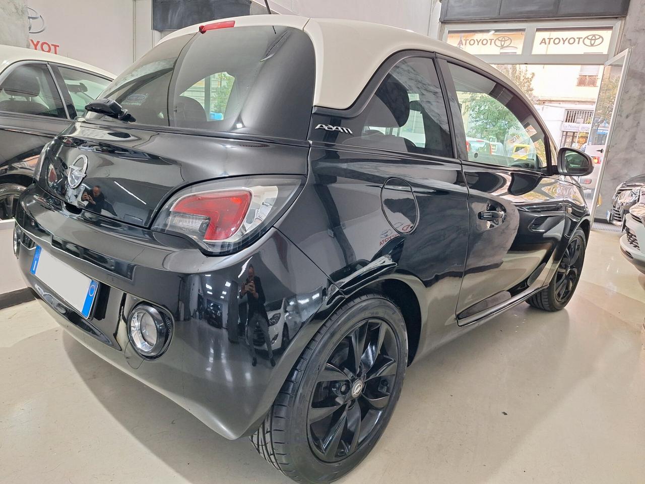 Opel Adam 1.2 69CV Slam 2015