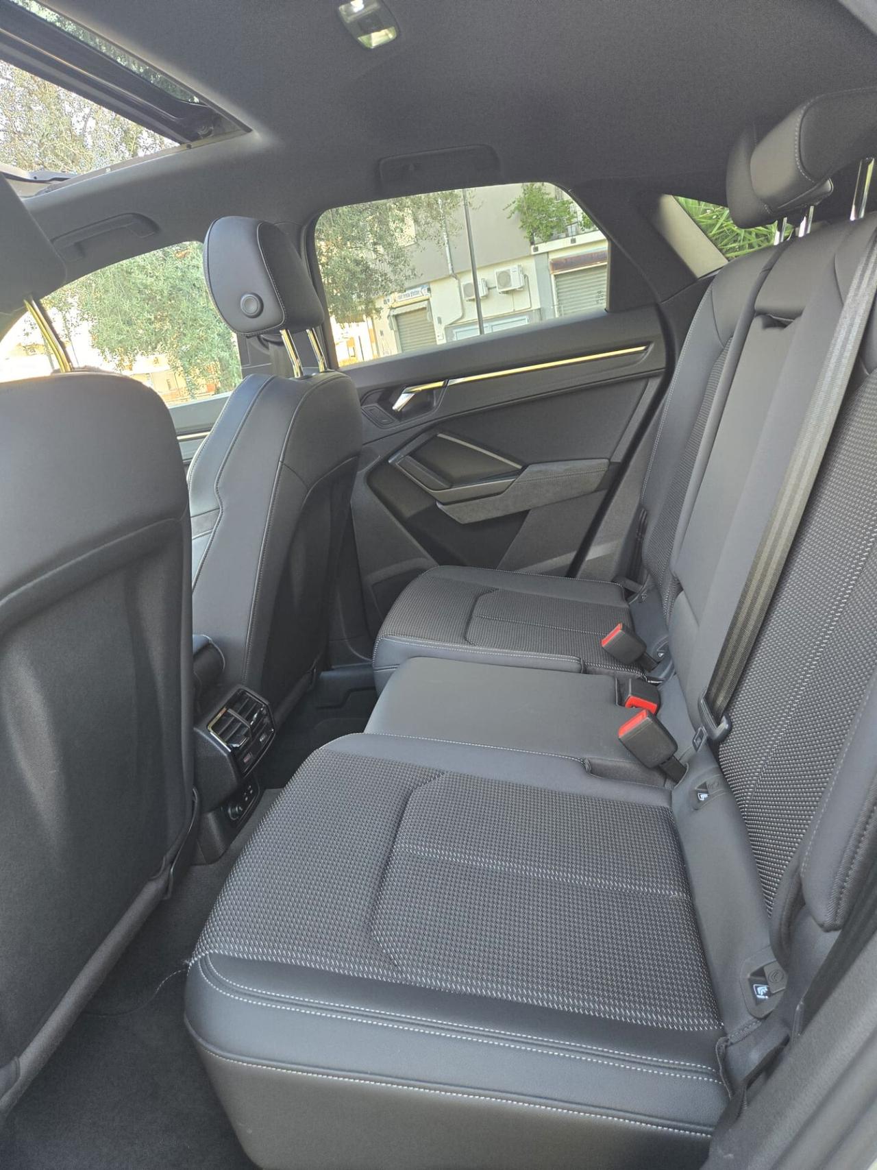 Audi Q3 40 TDI quattro S tronic line edition