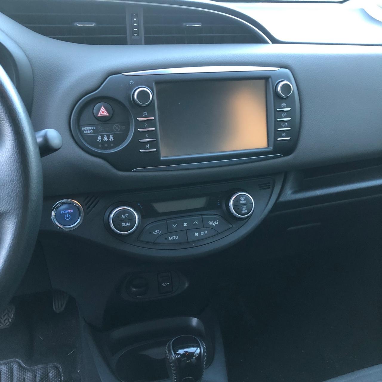 Toyota Yaris 1.5 Hybrid 5 porte Active