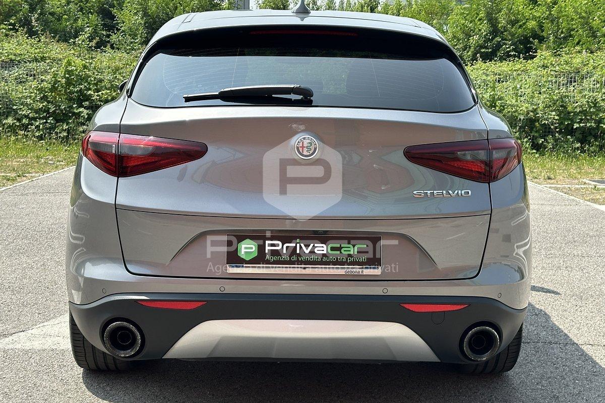 ALFA ROMEO Stelvio 2.2 Turbodiesel 180 CV AT8 RWD Executive