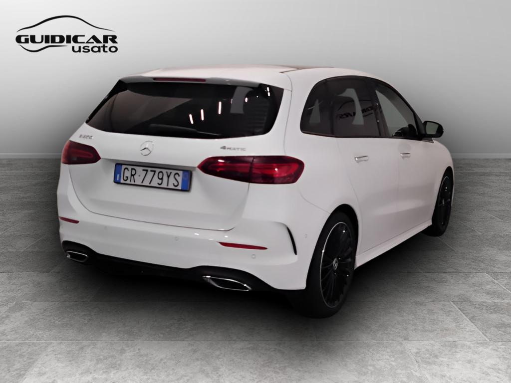Mercedes-Benz Classe B - W247 2023 - B 250 AMG Line Advanced Plus 4matic auto