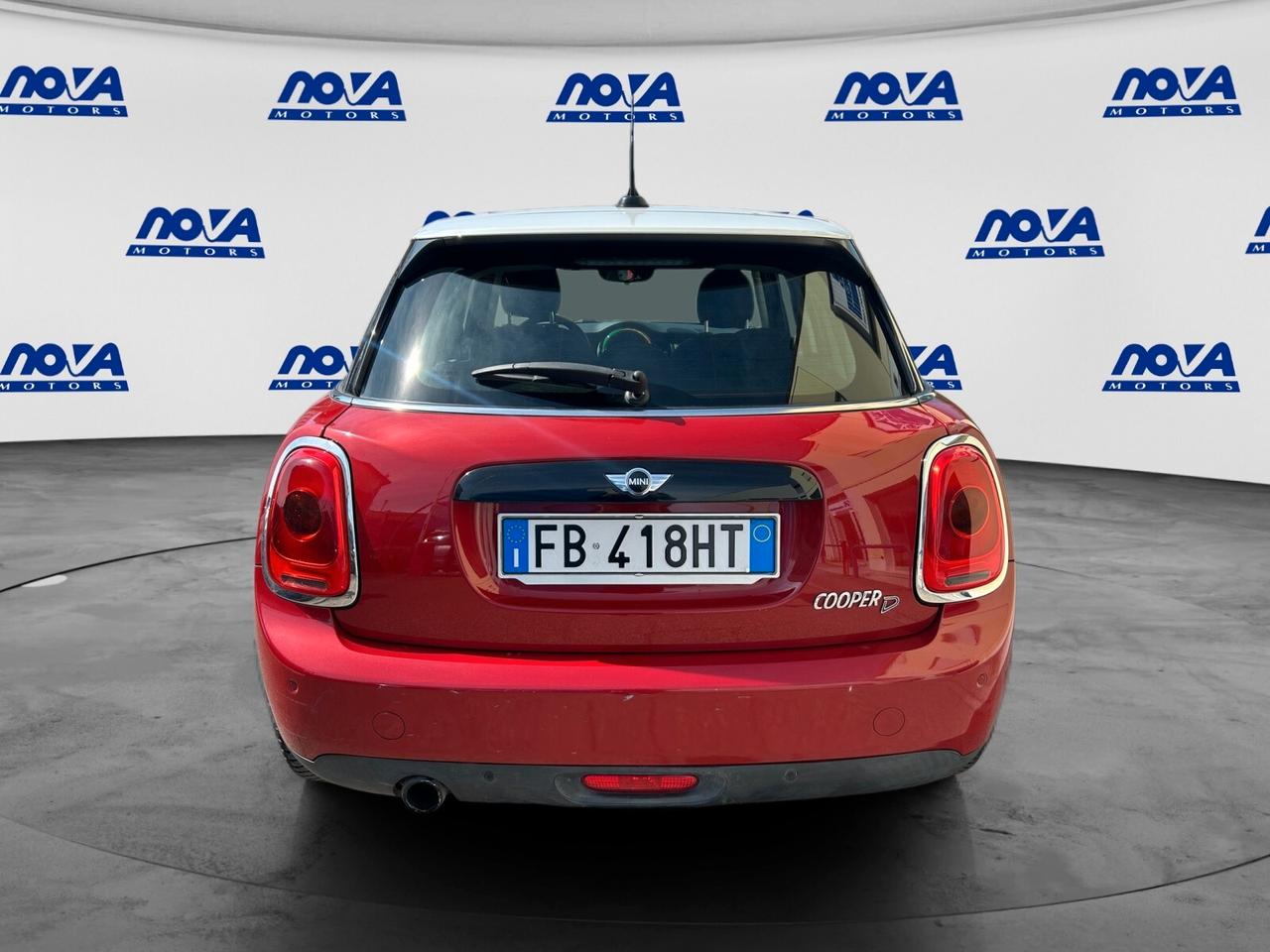Mini 1.5 Cooper D Business 5 porte OK NEOPATENTATI NAVY