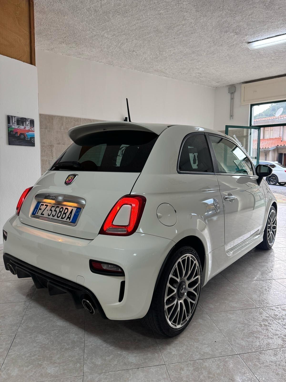 Abarth 595 1.4 Turbo T-Jet 145 CV
