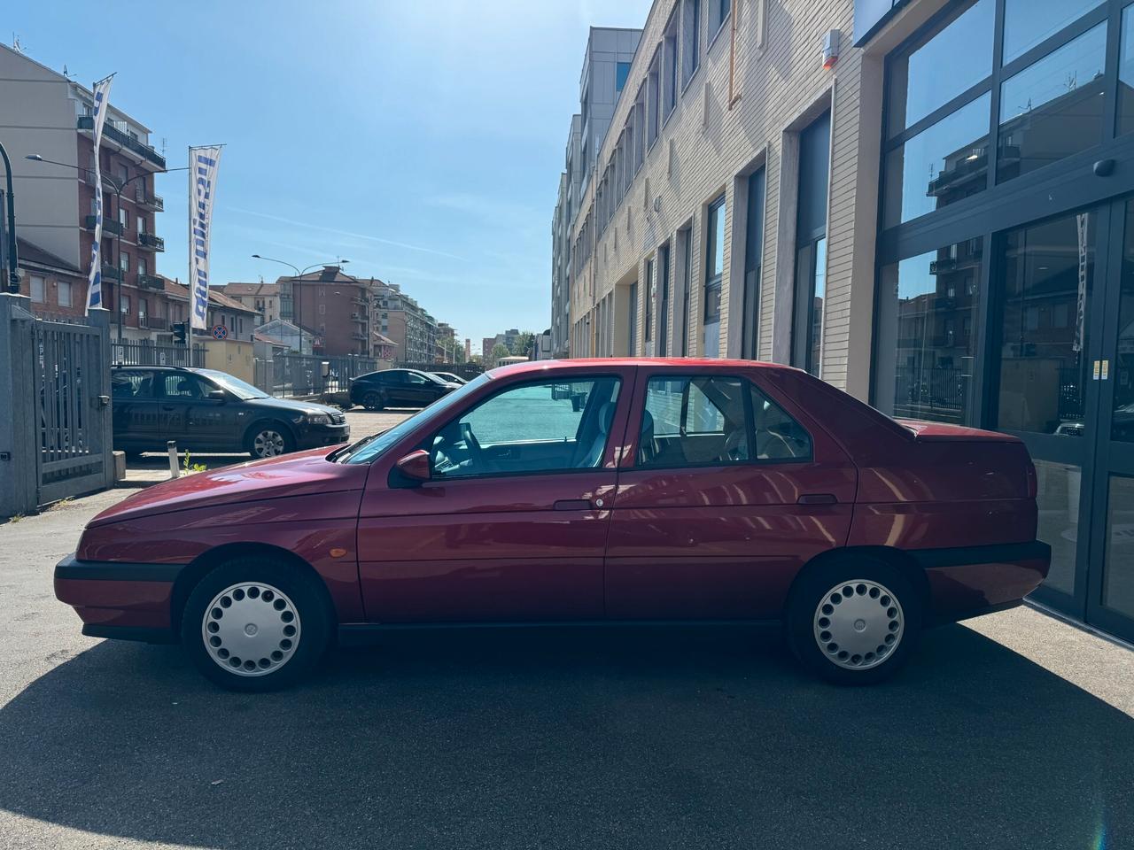 Alfa Romeo 155 1.8i Twin Spark 16V CON 32300!!!
