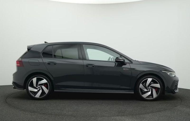 Volkswagen Golf 8.0 2.0 TSI GTI DSG Black Pack 18" Camera