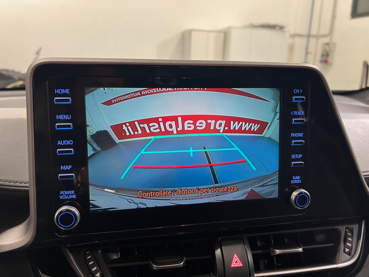 Toyota C-HR 1.8 Hybrid E-CVT Business