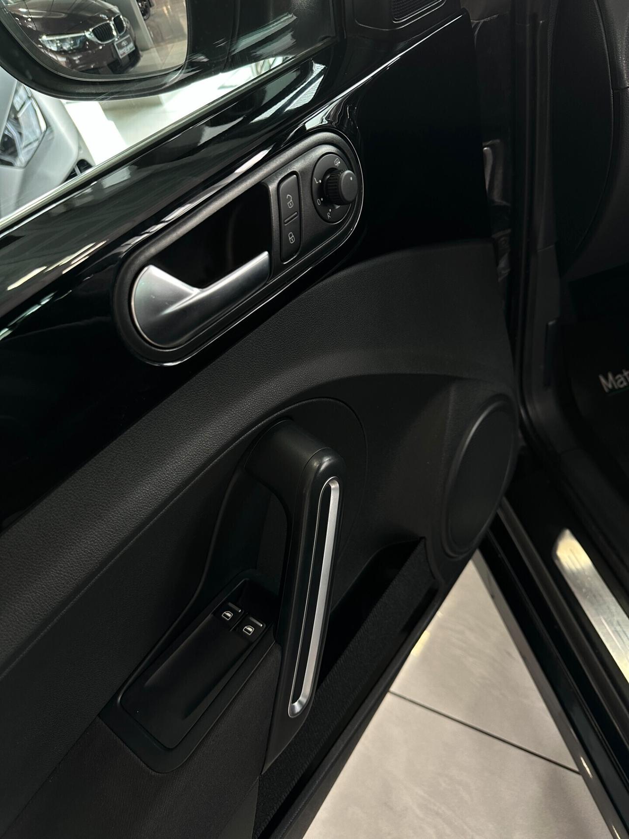 Volkswagen NewBeetle Maggiolino 2.0 TSI DSG Sport Cruise Finanziabile GaranziaInclusa