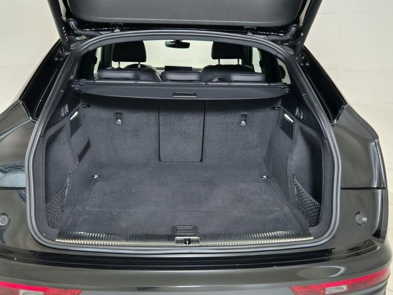 Audi Q5 I 2021 Sportback Sportback 40 2.0 tdi mhev 12V Identity Black qu