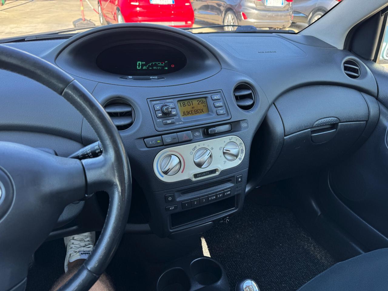 TOYOTA YARIS 1.4 D-4D/UNIPROP/185.000KM