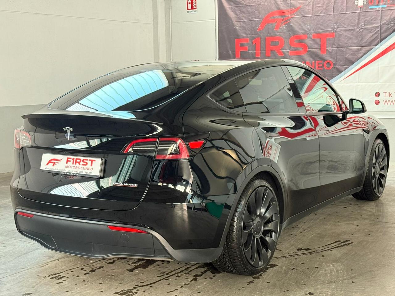 Tesla Model Y Performance AWD