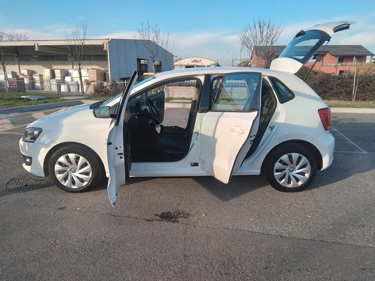 Volkswagen Polo 1.6 82cv 5 porte Comfortline BiFuel x neopatentati