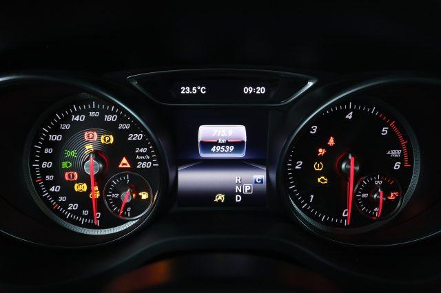 MERCEDES-BENZ CLA sse GLA GLA 200 CDI/d Automatic Premium