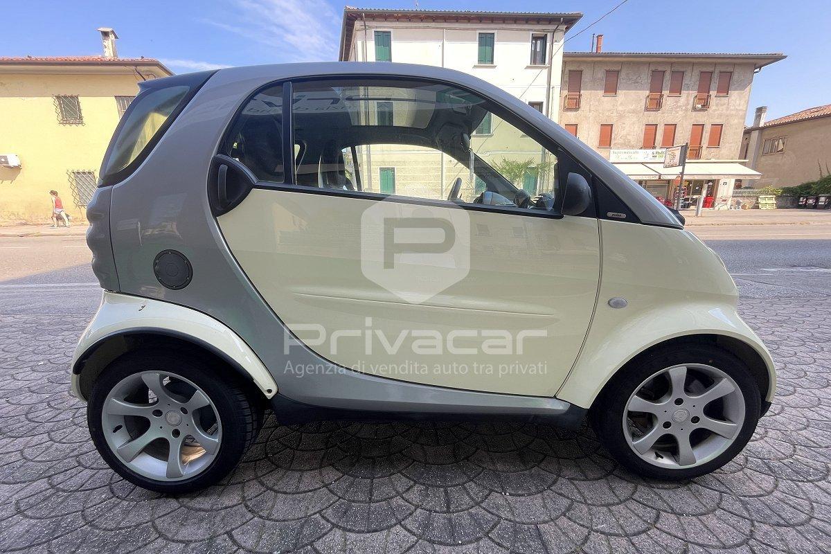 SMART fortwo 700 coupé pulse (45 kW)