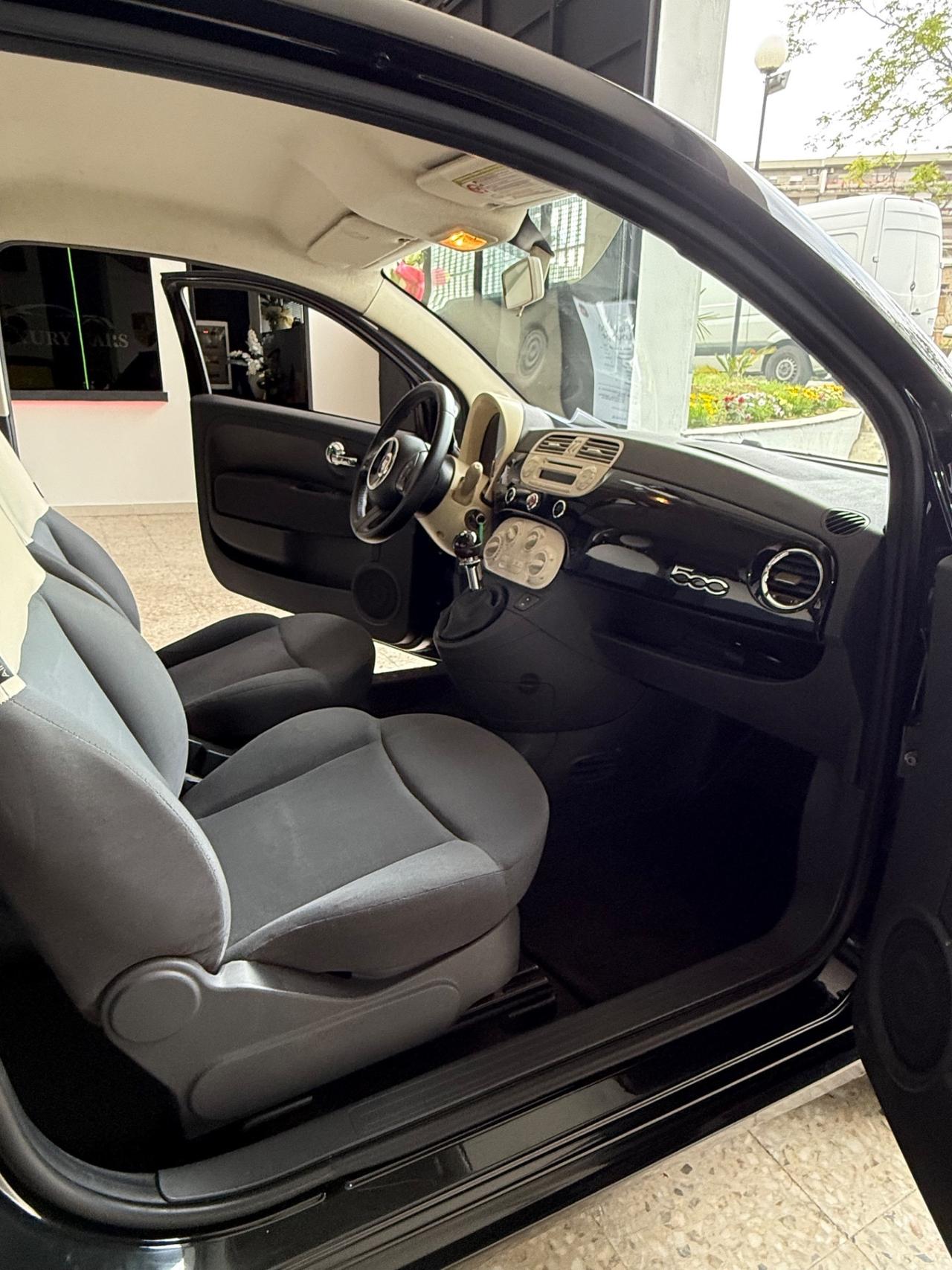 Fiat 500 1.2 Lounge Neopatentati