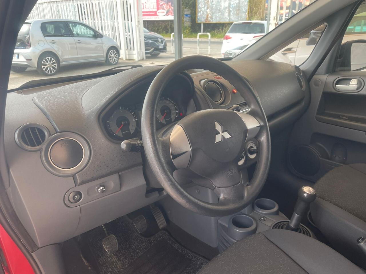 Mitsubishi Colt 1.1 12V 5p.GPL Special Action Model