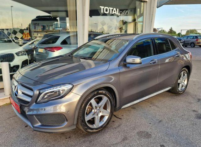 MERCEDES-BENZ GLA 200 d Automatic 4Matic Premium AMG OK NEO PATENTATI