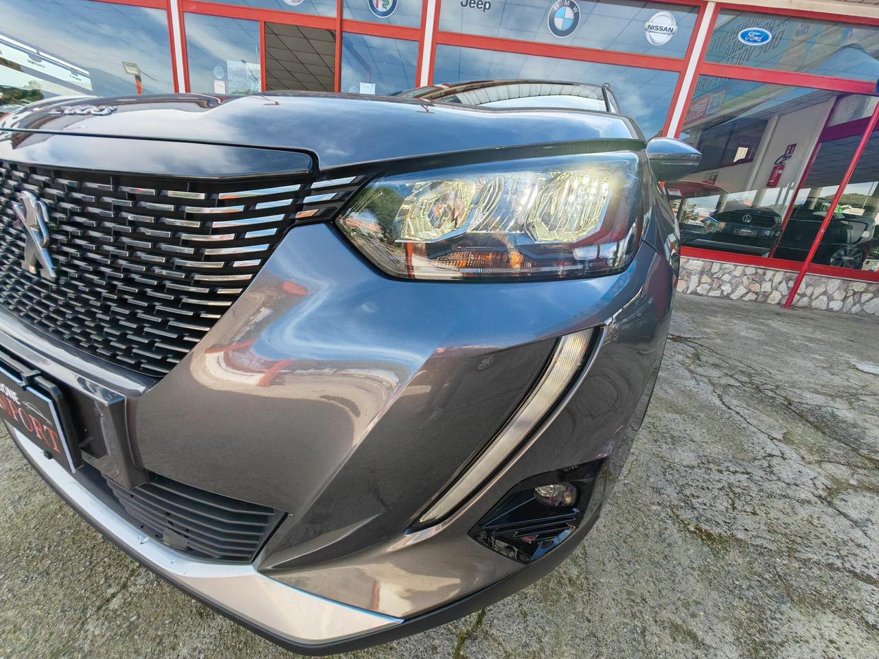 Peugeot 2008 1,5 diesel 12/2021 Cv110