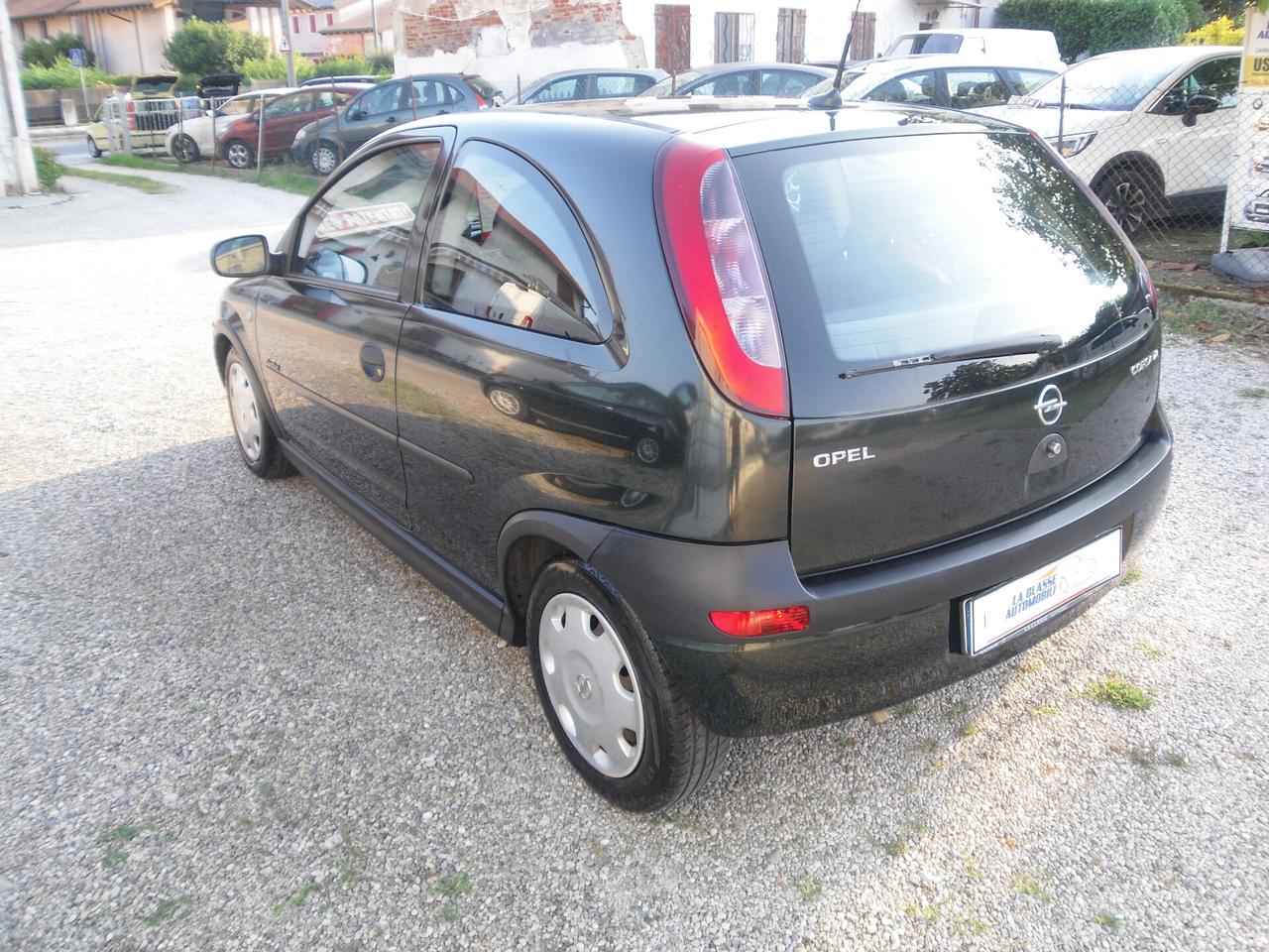 Opel Corsa 1.2i 16V cat 3 porte Comfort neopatentati