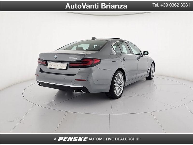 BMW Serie 5 520d xDrive Berlina