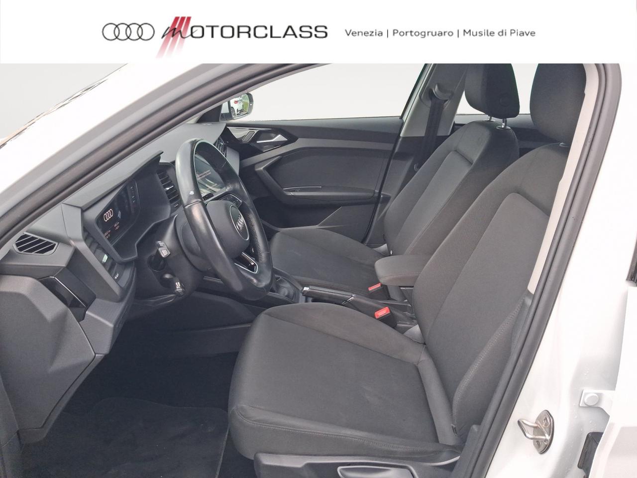 Audi A1 sportback 25 1.0 tfsi admired my20