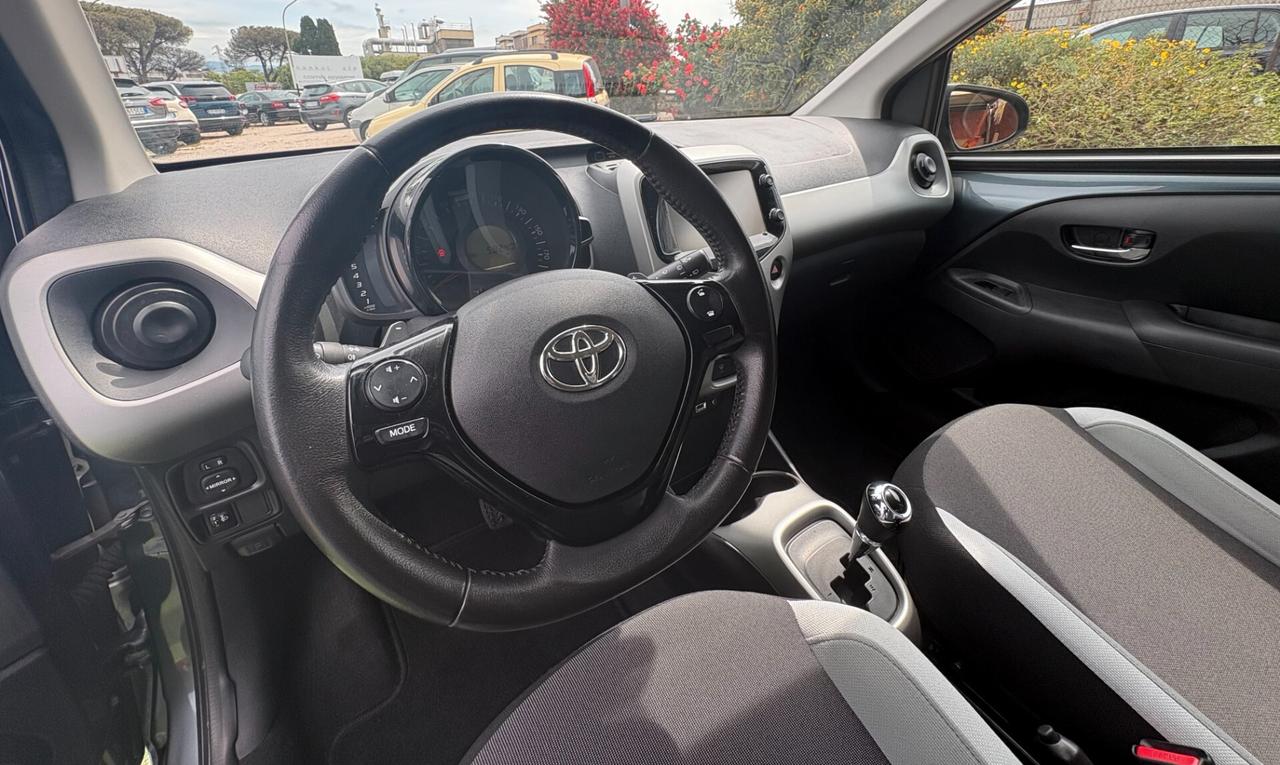 Toyota Aygo 1.0 VVT-i 69 CV 5 porte x-business