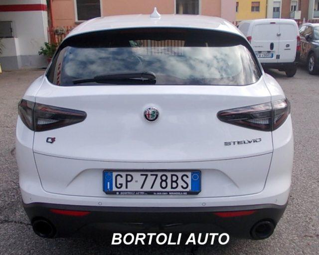 ALFA ROMEO Stelvio 2.2 TD 210cv 26.000 KM MY23 AT8 Q4 SPRINT