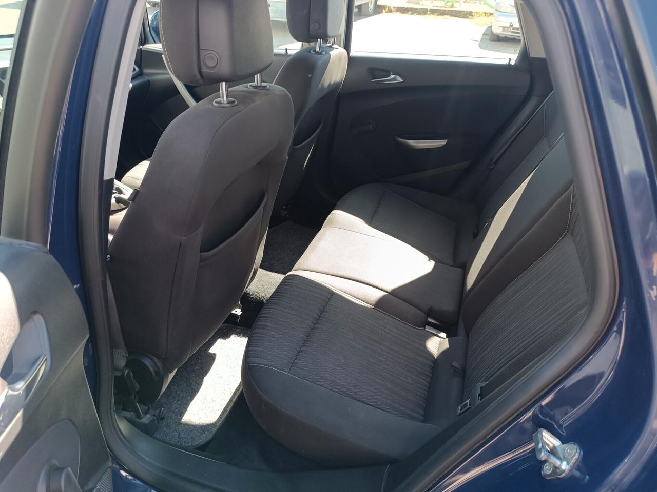 Astra 1.7 CDTI 110CV Sports Tourer Elective