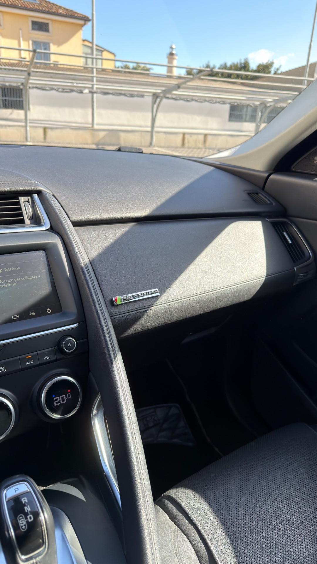 Jaguar E-Pace 2.0D 150 CV AWD R-Dynamic