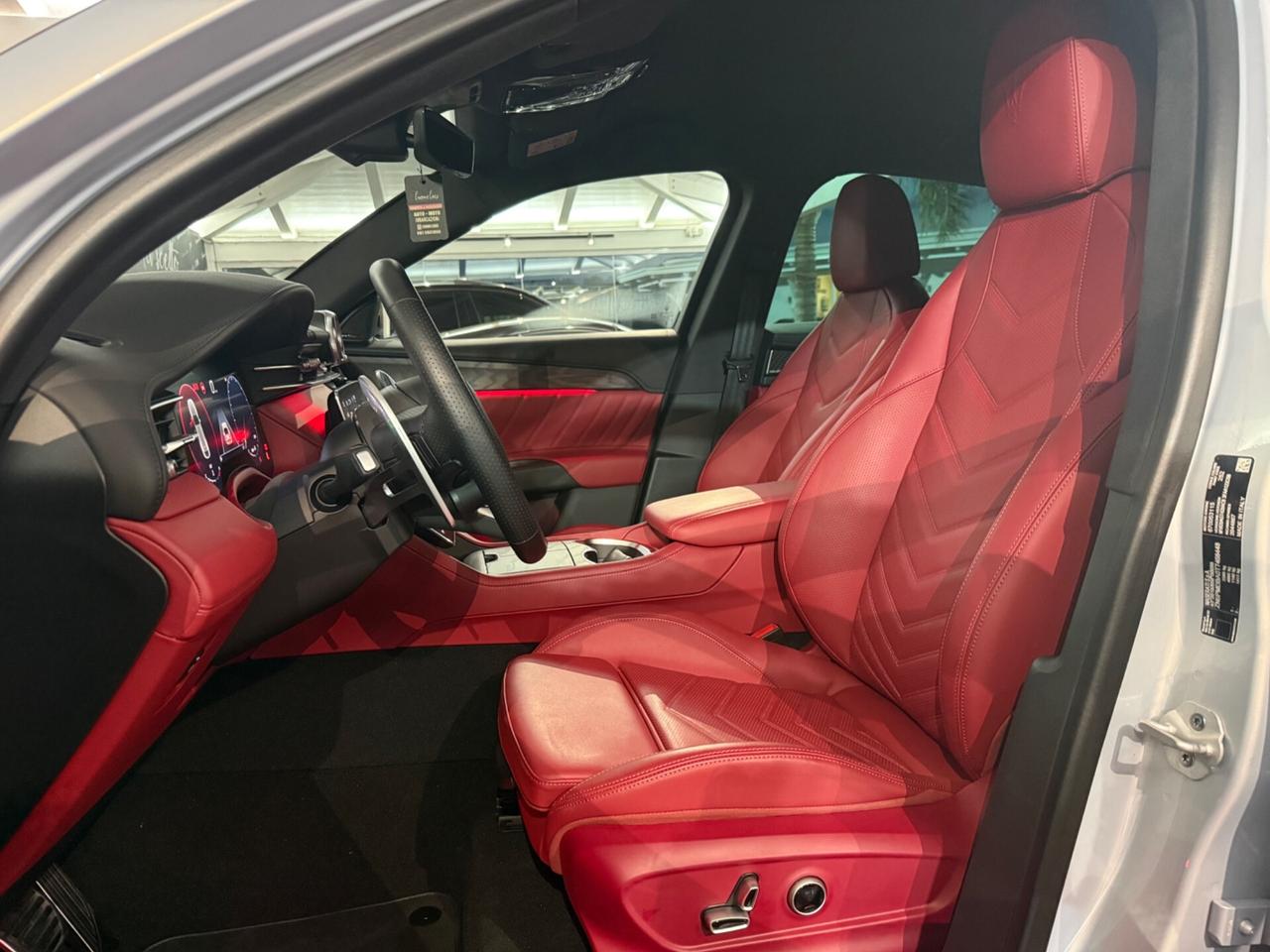Maserati Grecale MHEV 330 CV AWD Modena