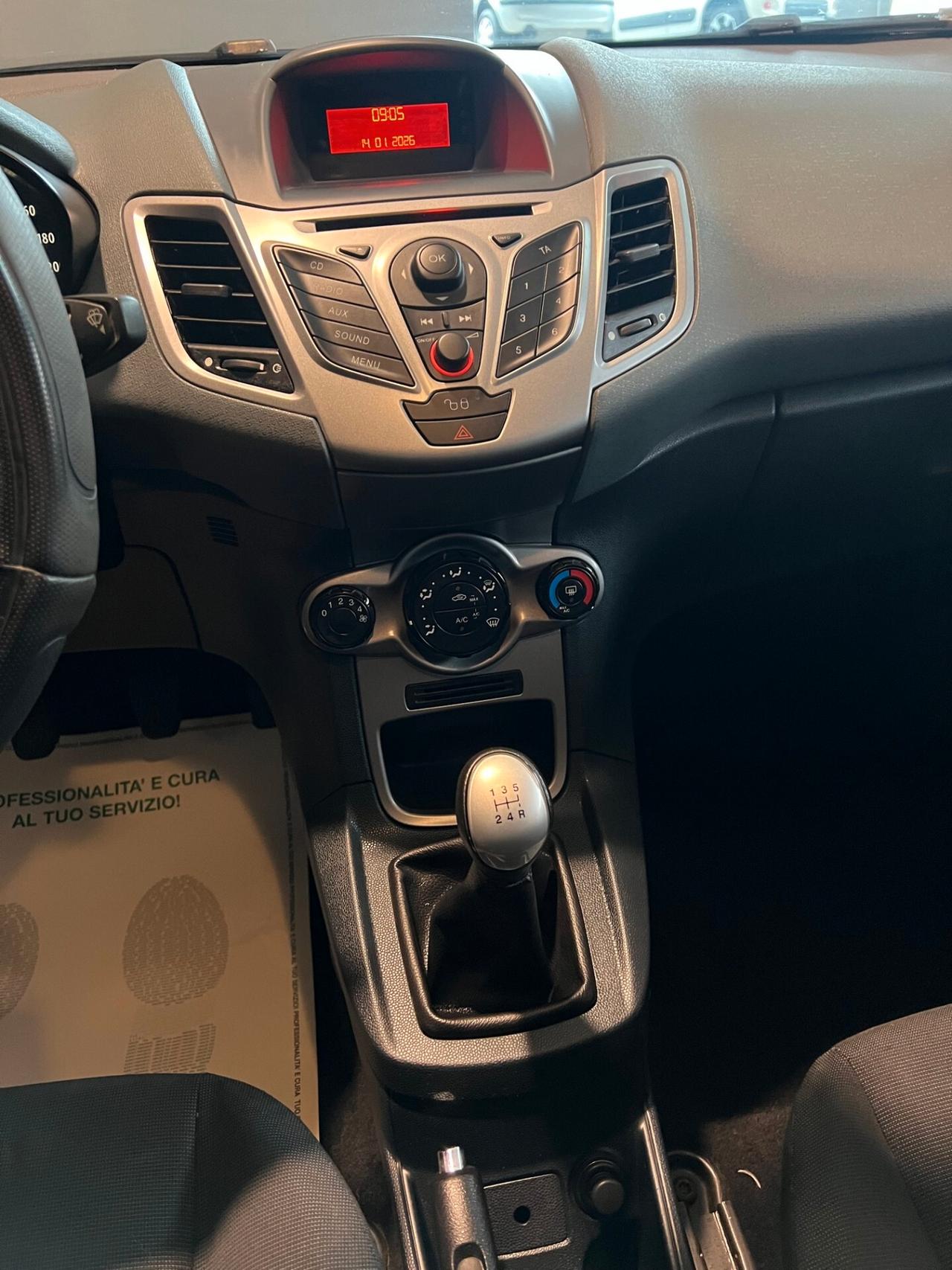 Ford Fiesta 1.6 TDCi 95 CV 5p. Titanium/OK NEOPATENTATI