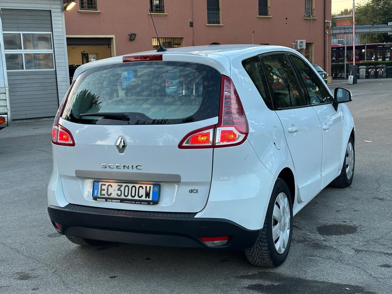 Renault Scenic Scénic X-Mod 1.5 dCi 110CV Luxe