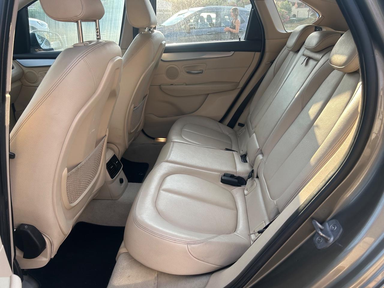 Bmw 218 active tourer steptronic luxury