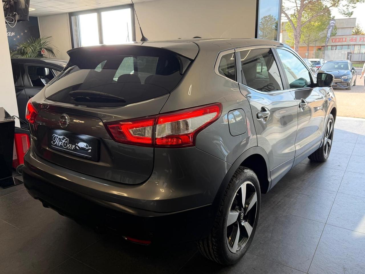 NISSAN QASHQAI TEKNA 1.6 DCI 130CV NAVI CAM 360° ANNO 2016