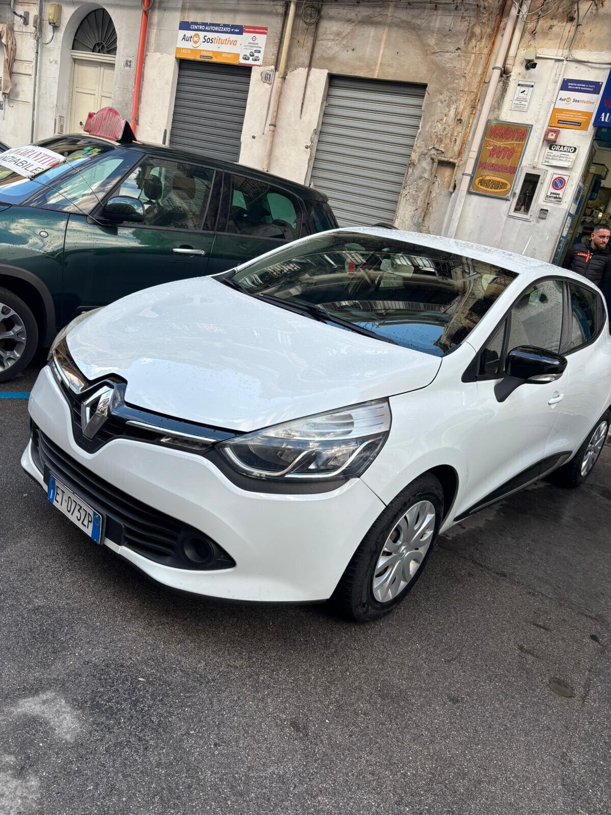 Renault Clio 1.2 75CV GPL 5 porte Live FINANZIABILE NEOPATENTATI