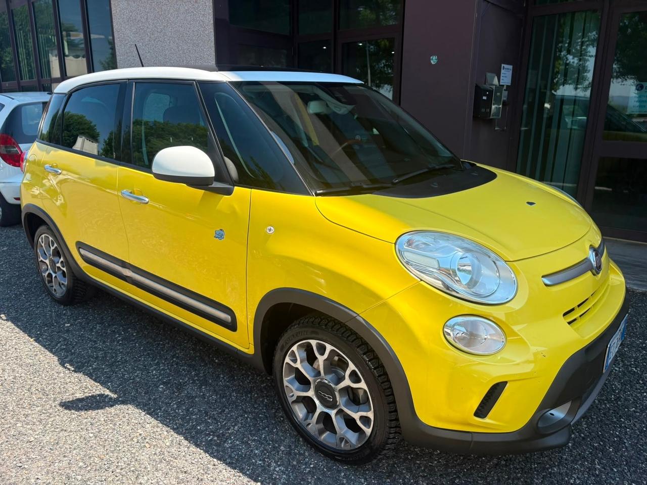 Fiat 500L 0.9 TwinAir 105 CV Trekking 2013 225.000 KM