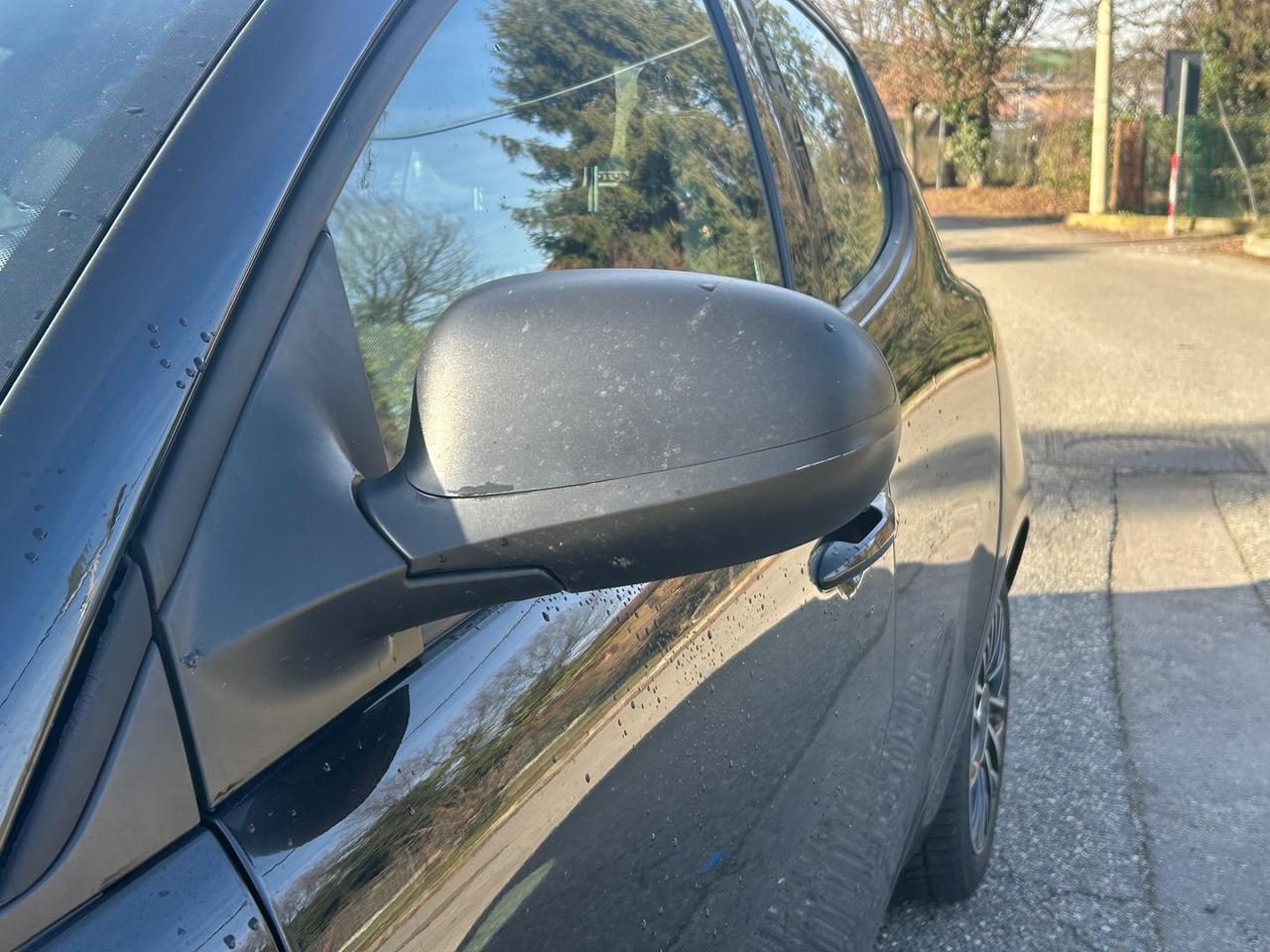 Lancia Ypsilon S MomoDesign 1.2 #9306