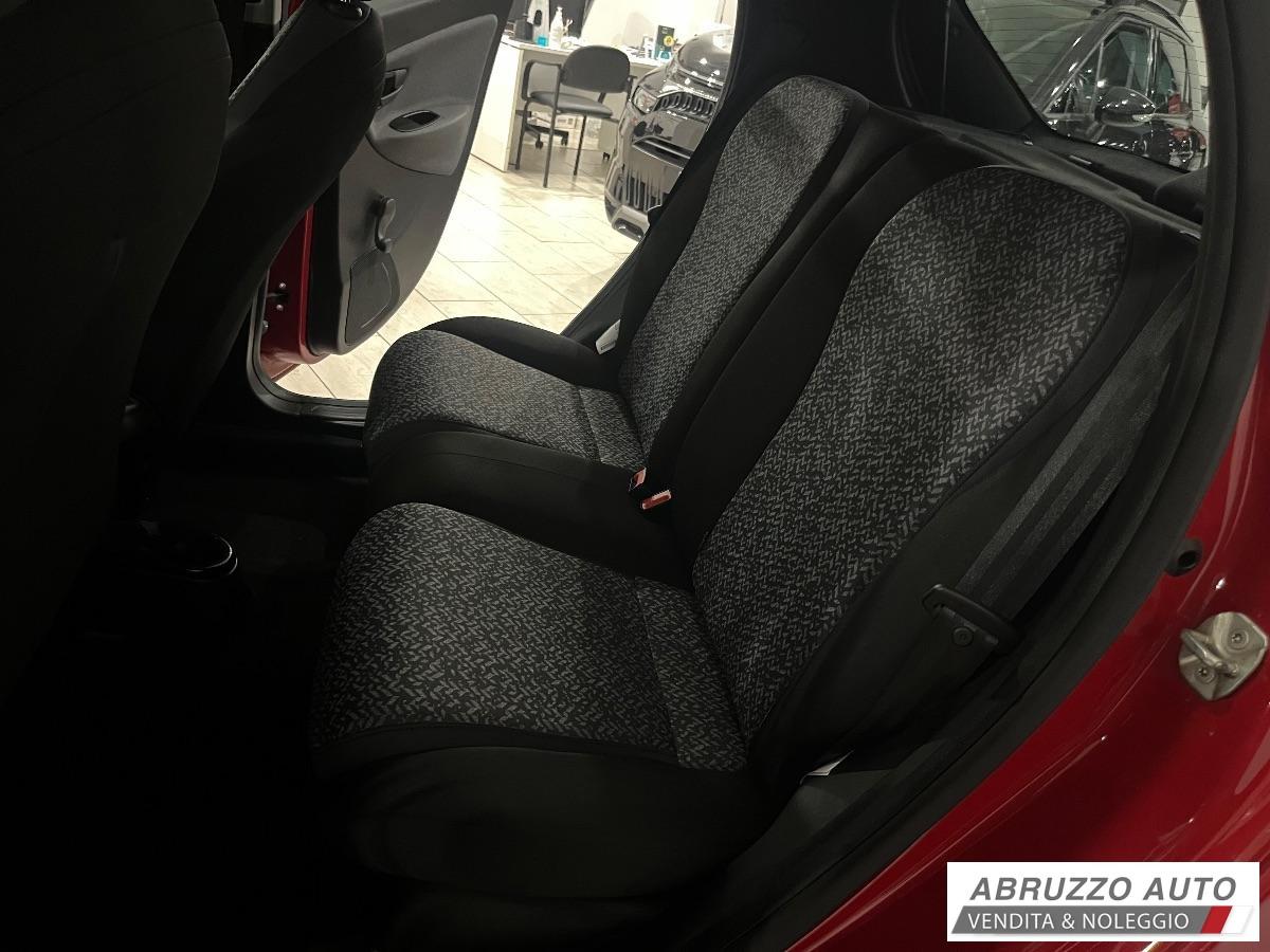 LANCIA Ypsilon 1.0 FireFly 5p.Hybrid UnYca