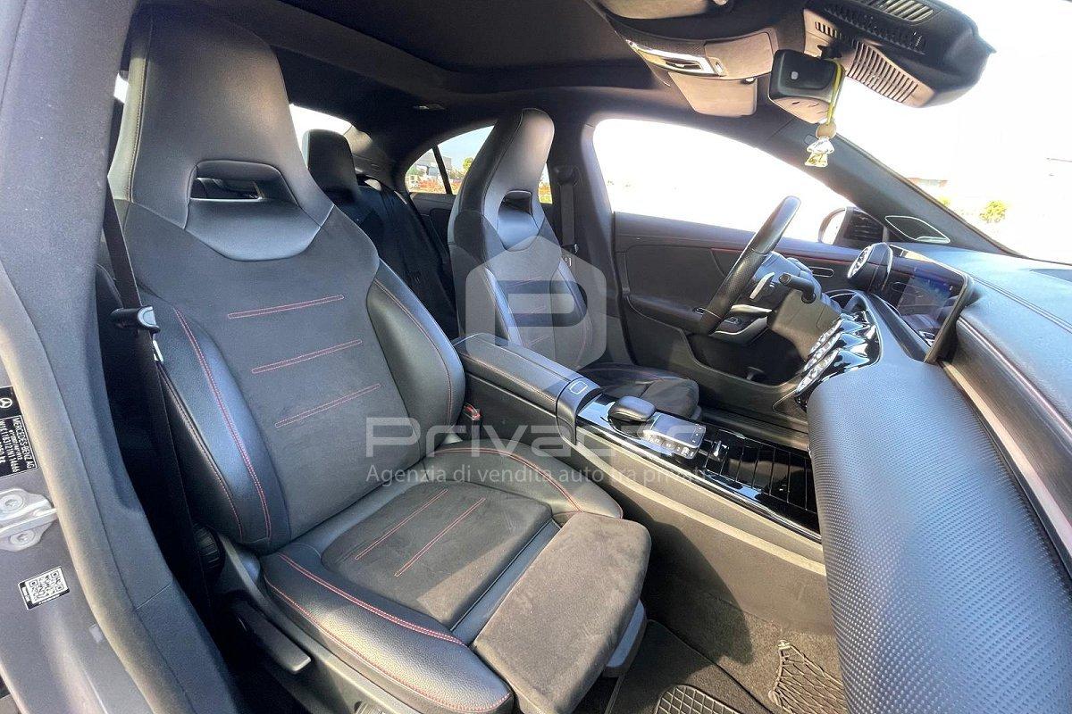 MERCEDES CLA 200 d Automatic Premium