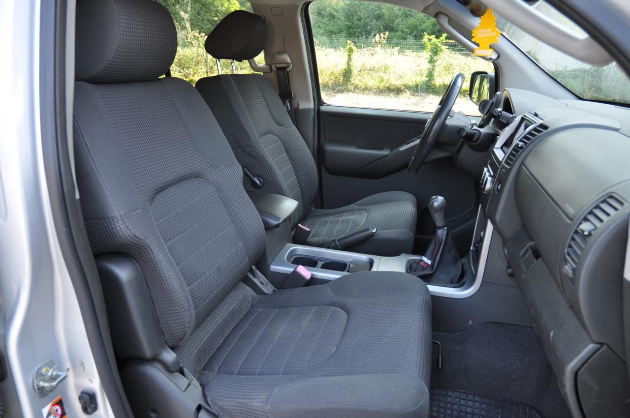 Nissan Pathfinder 2.5 dCi SE 7 Posti-Gancio Traino