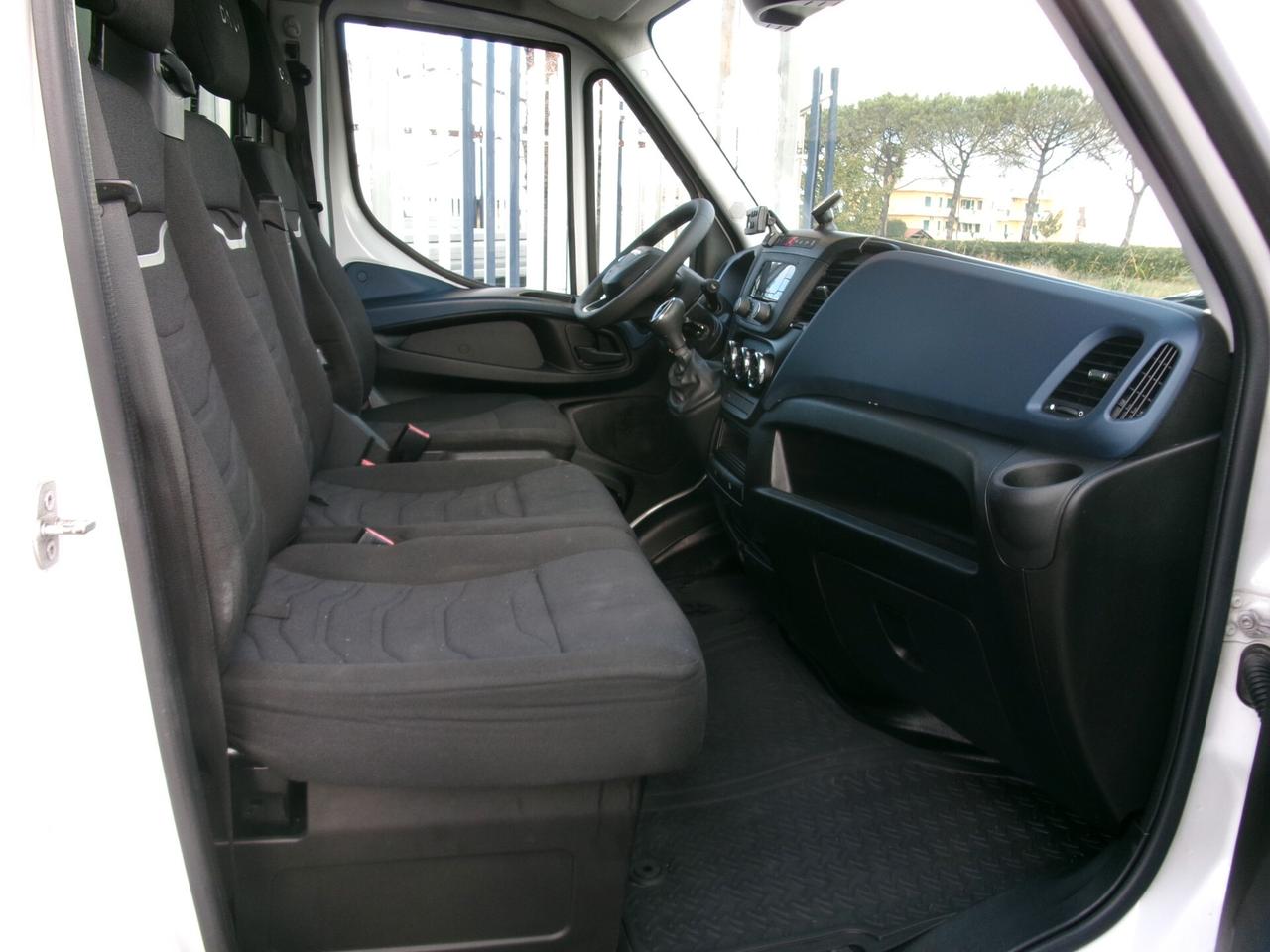 Iveco Daily 35C14 2.3 140CV E6D HI-MATIC FRIGO ATP FRBX 10/2028 7 PEDANE