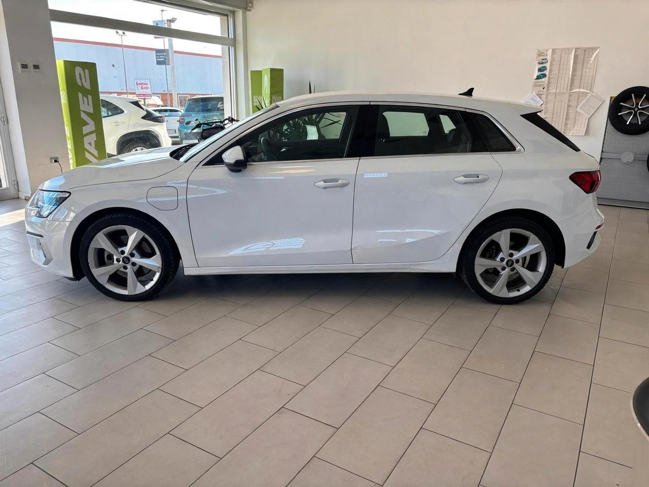 Audi A3 SPB 40 TFSI e S tronic Business Advanced