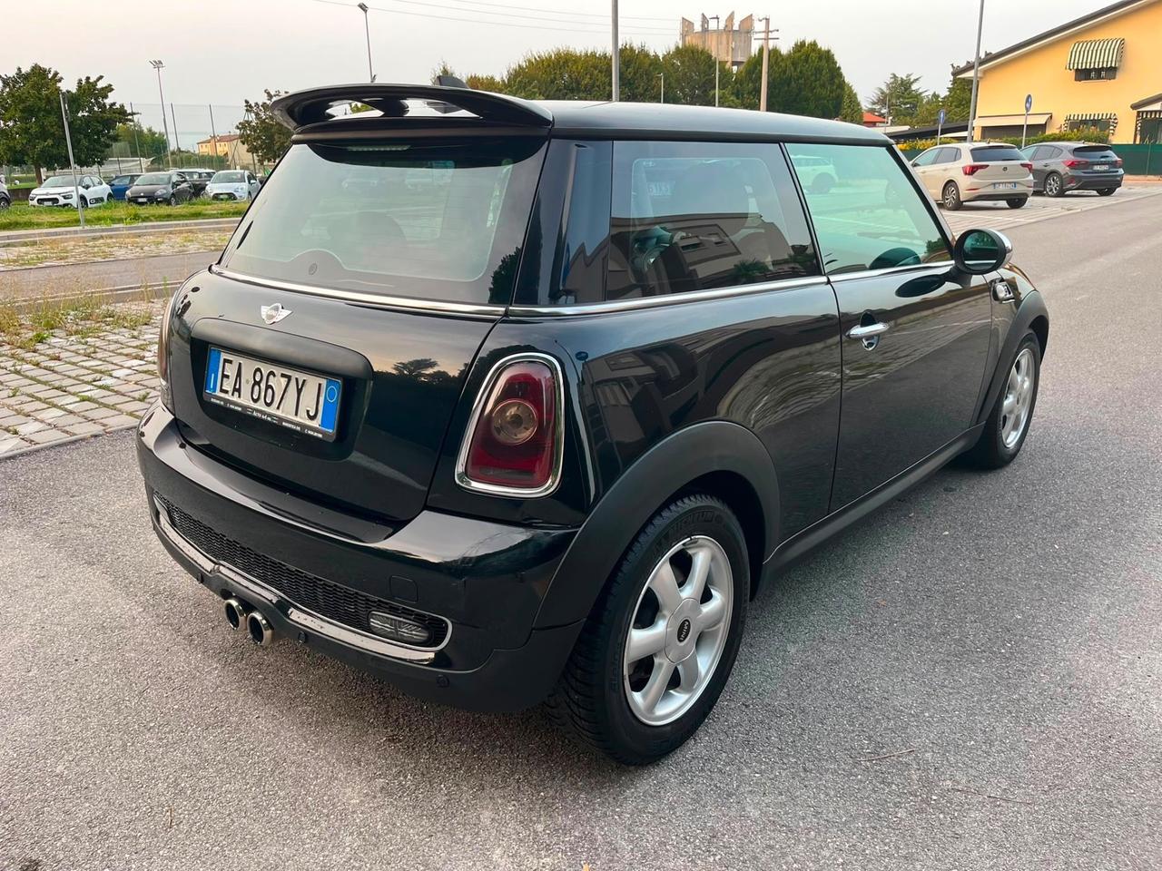Mini 1.6 16V One D