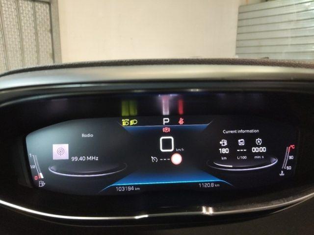 PEUGEOT 3008 BlueHDi 130 S&S EAT8 Allure